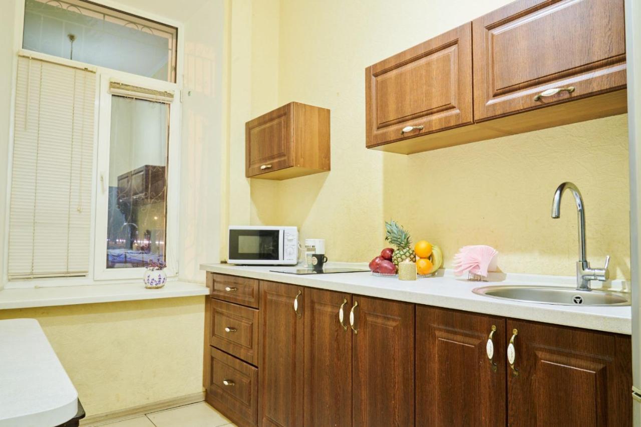 Appartement Троицкая Люккс Апартамены Посуточно Почасово à Soumy Extérieur photo