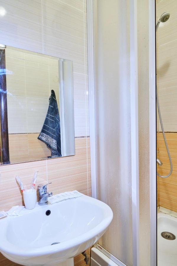 Appartement Троицкая Люккс Апартамены Посуточно Почасово à Soumy Extérieur photo